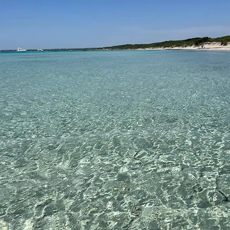 Waterfront Rooms, 150 Mt Dal Mare Guest house *